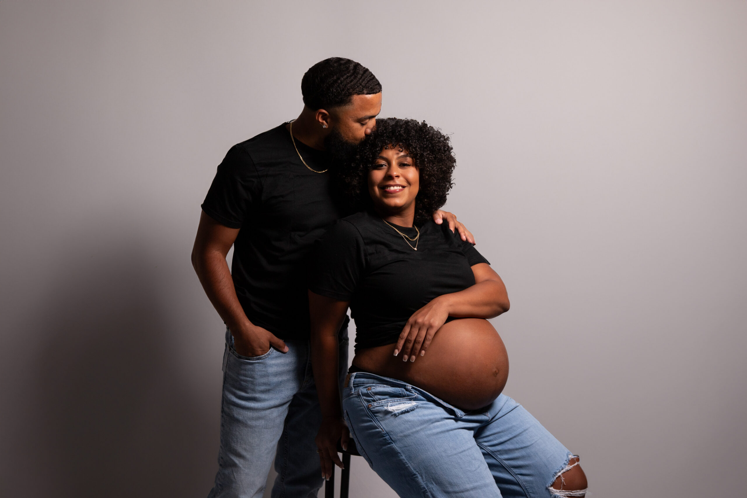 Charlotte Maternity Photographer Fine Art Maternity Portraits In studio maternity session Knowles Photography